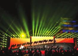 第八届敦煌行·丝绸之路国际旅游节昨晚在嘉峪关开幕